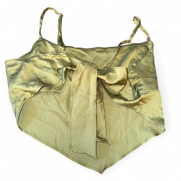 green crop top by garage - Picture 3 of 3